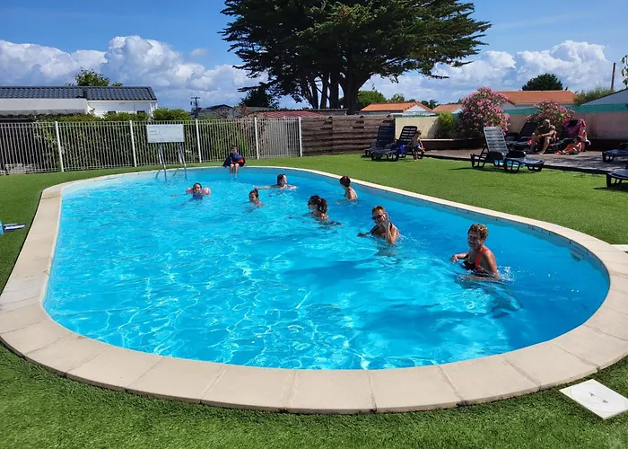 L'albatros مكان تخييم